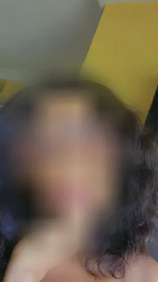 Alina, 33