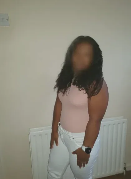 Ivana, 24