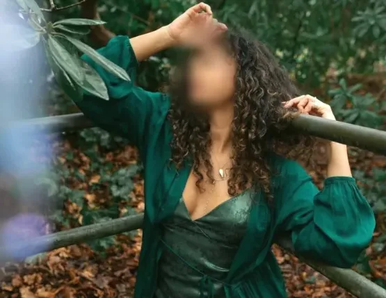 Sophie, 36
